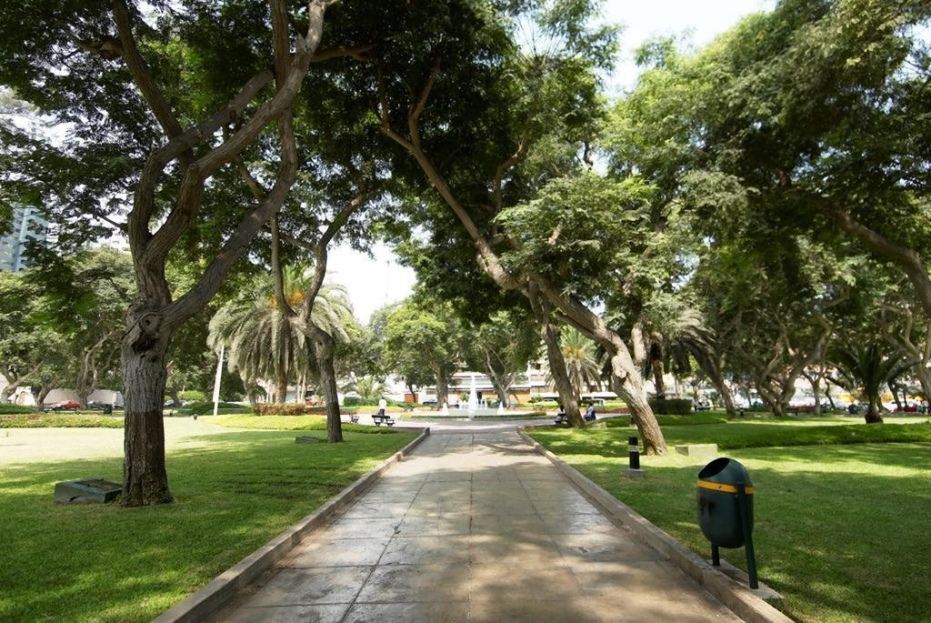 Roosevelt Hotel & Suites Lima Exterior foto